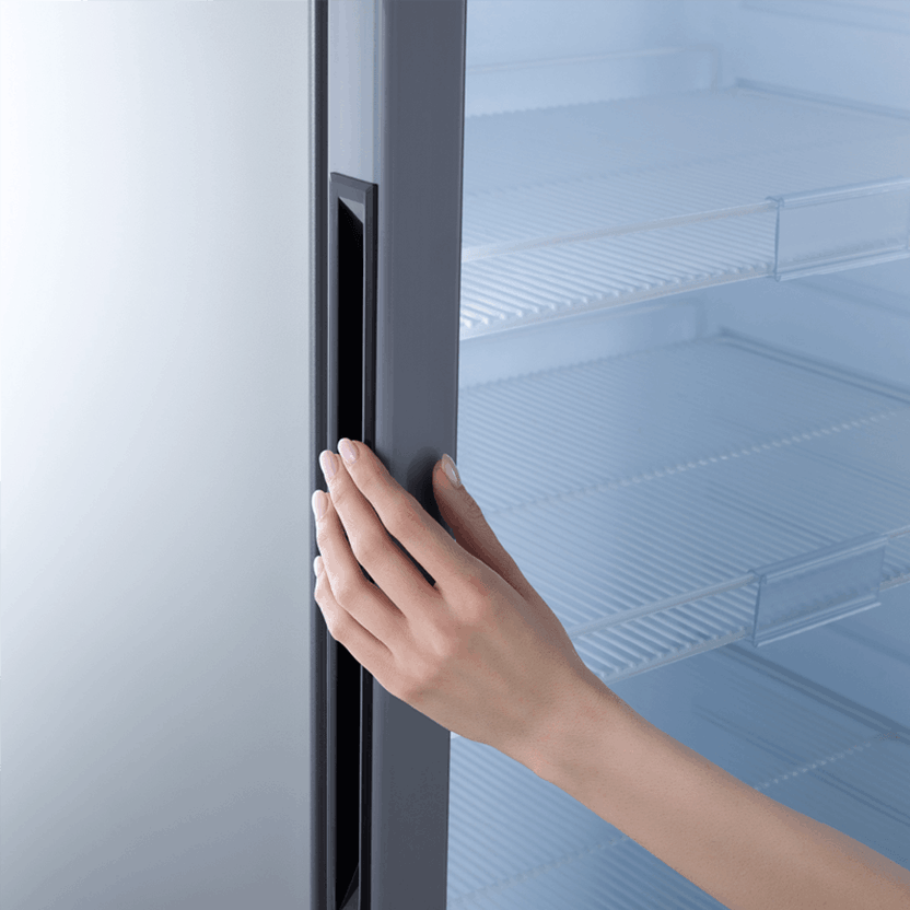 Vitrina Frigorífica Indurama Panorámica 520L